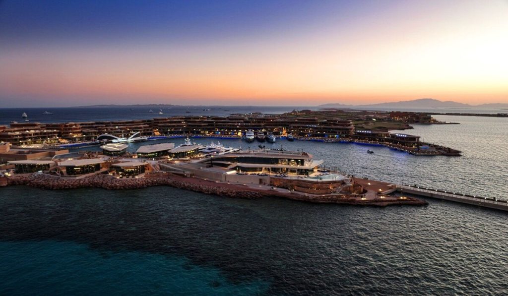 NEOM luxury travel