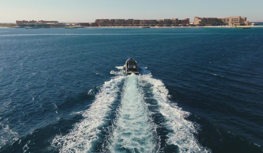 NEOM luxury travel