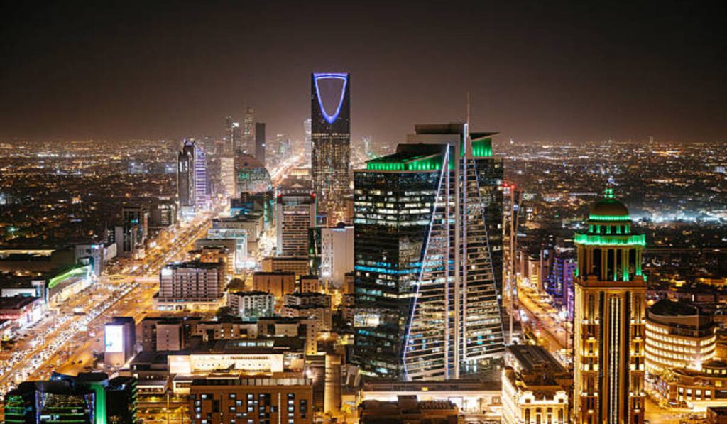 luxury Saudi Arabia tour itinerary